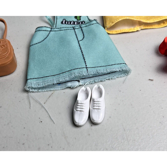 Barbie Doll Clothes Fashion 2 Outfits Shoes Heels Purse Sunglasses 9 Piece Lot - Picture 4 of 7